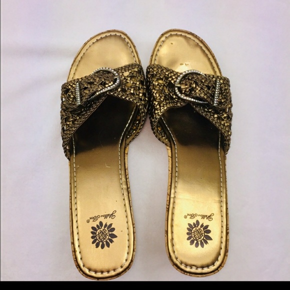 Yellow box, bronze/gold cork wedge Sandal - Picture 2 of 6